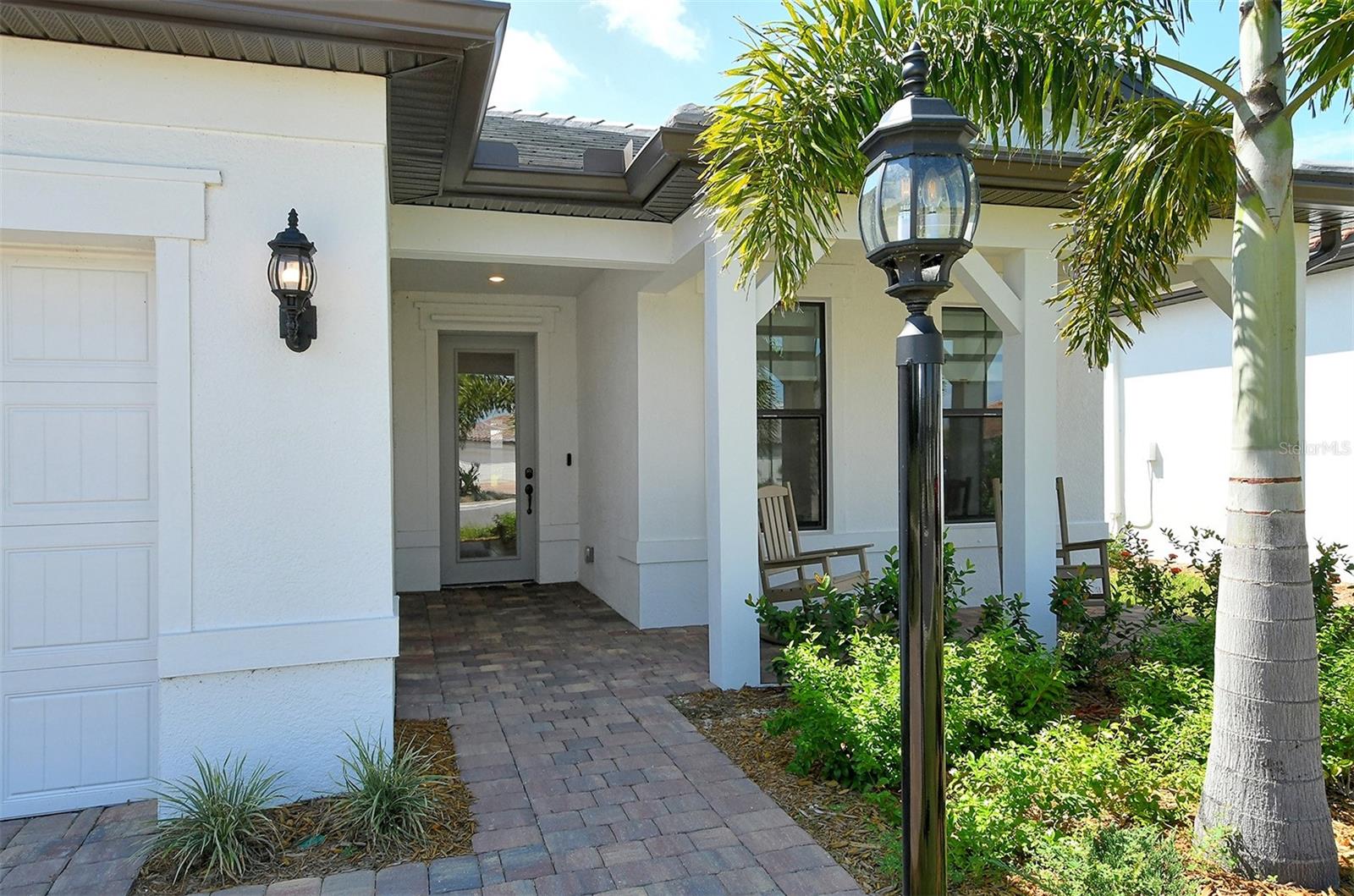 18114 Waterville Pl Property Photo 3