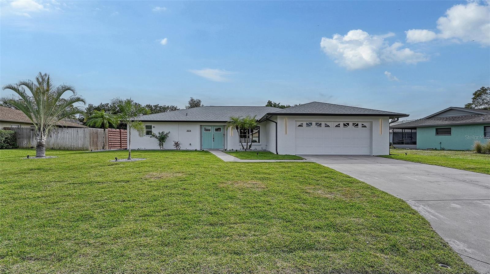 3924 Helene St Property Photo 3