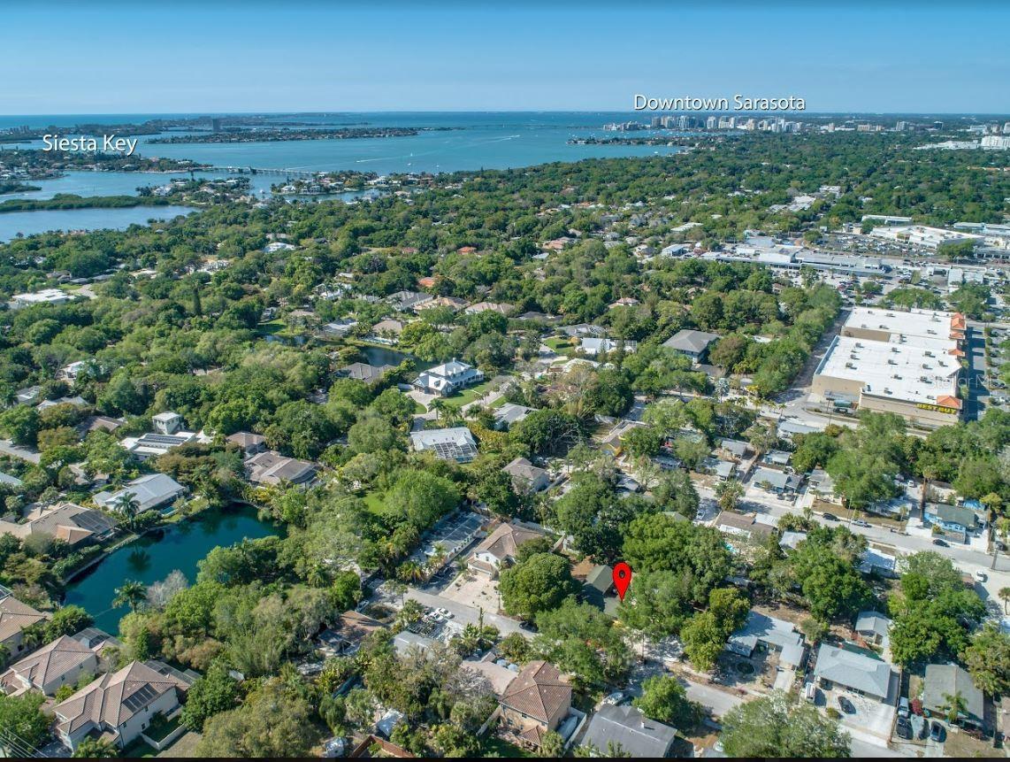 1817 Ivanhoe St #a&b Property Photo 3