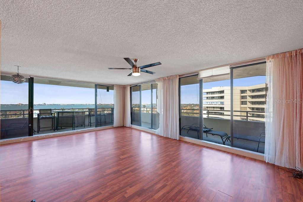 5940 Pelican Bay Plz S #1102 Property Photo 7