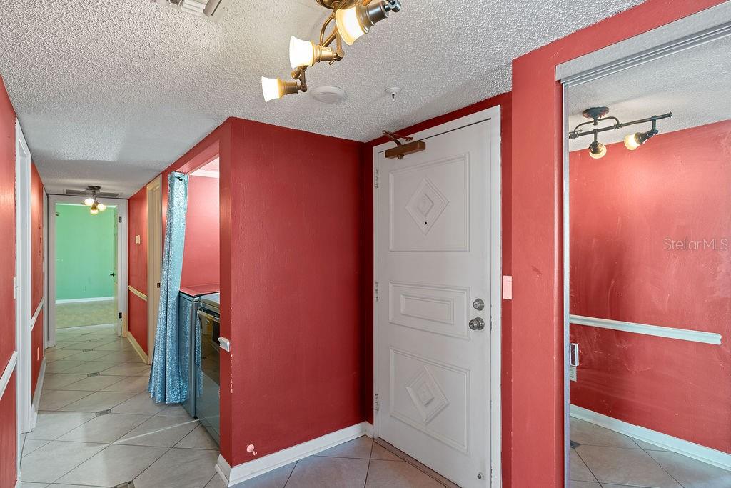 5940 Pelican Bay Plz S #1102 Property Photo 17