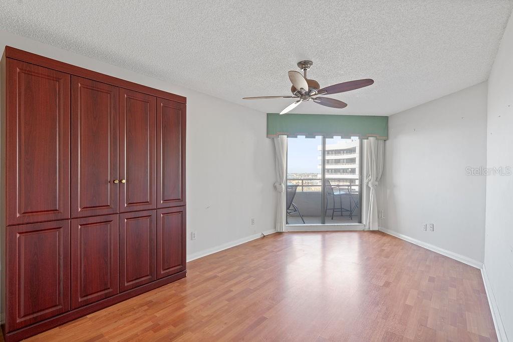 5940 Pelican Bay Plz S #1102 Property Photo 28