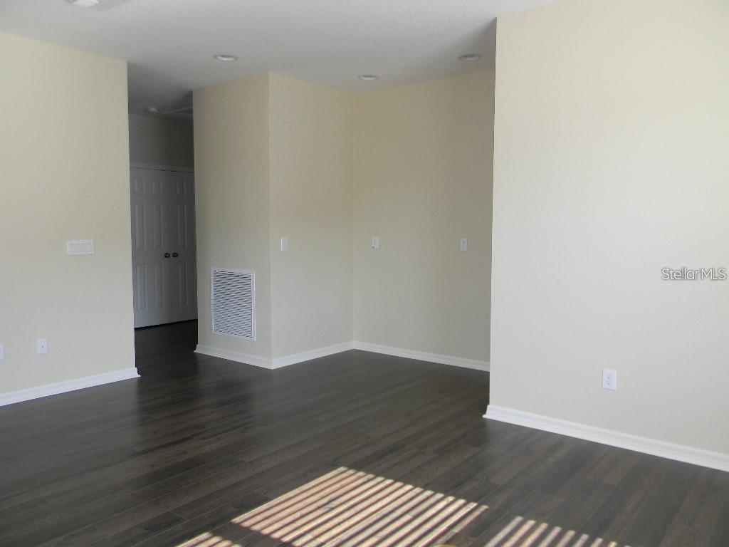 5729 Sunflower Cir Property Photo 10