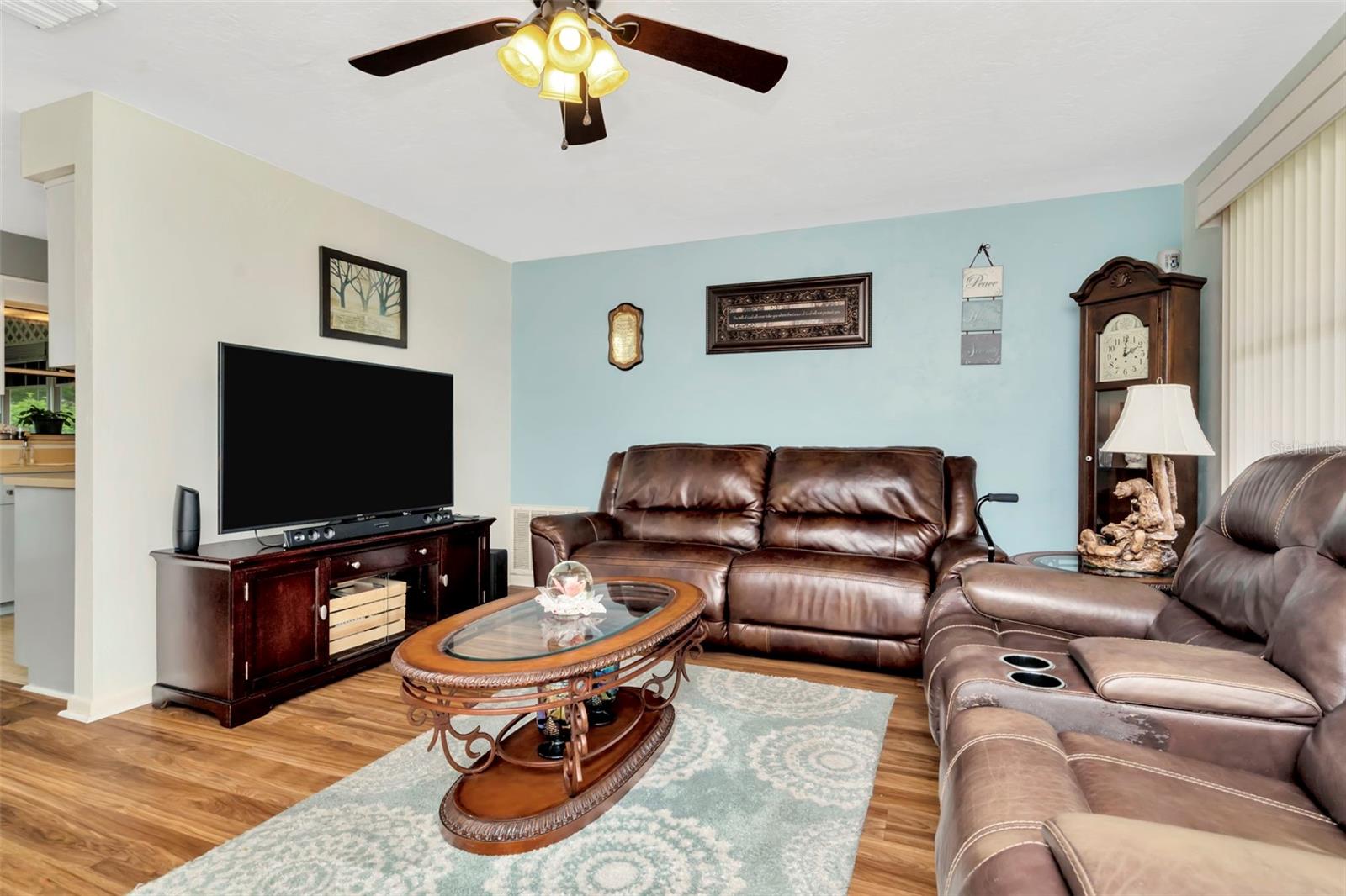 130 W Casurina Place Property Photo 5