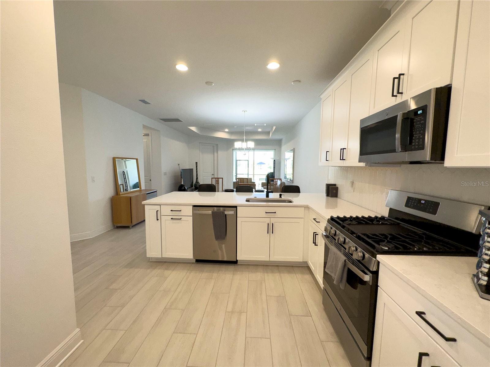 17881 Cherished Loop Property Photo 7