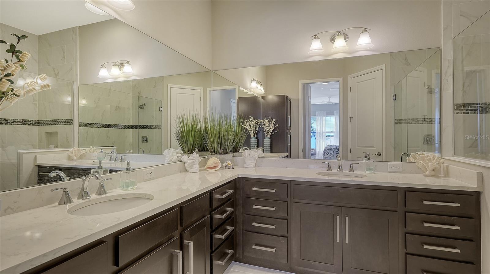 280 Saint Lucia Dr #101 Property Photo 23