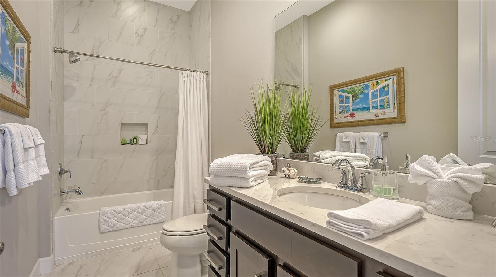 280 Saint Lucia Dr #101 Property Photo 28
