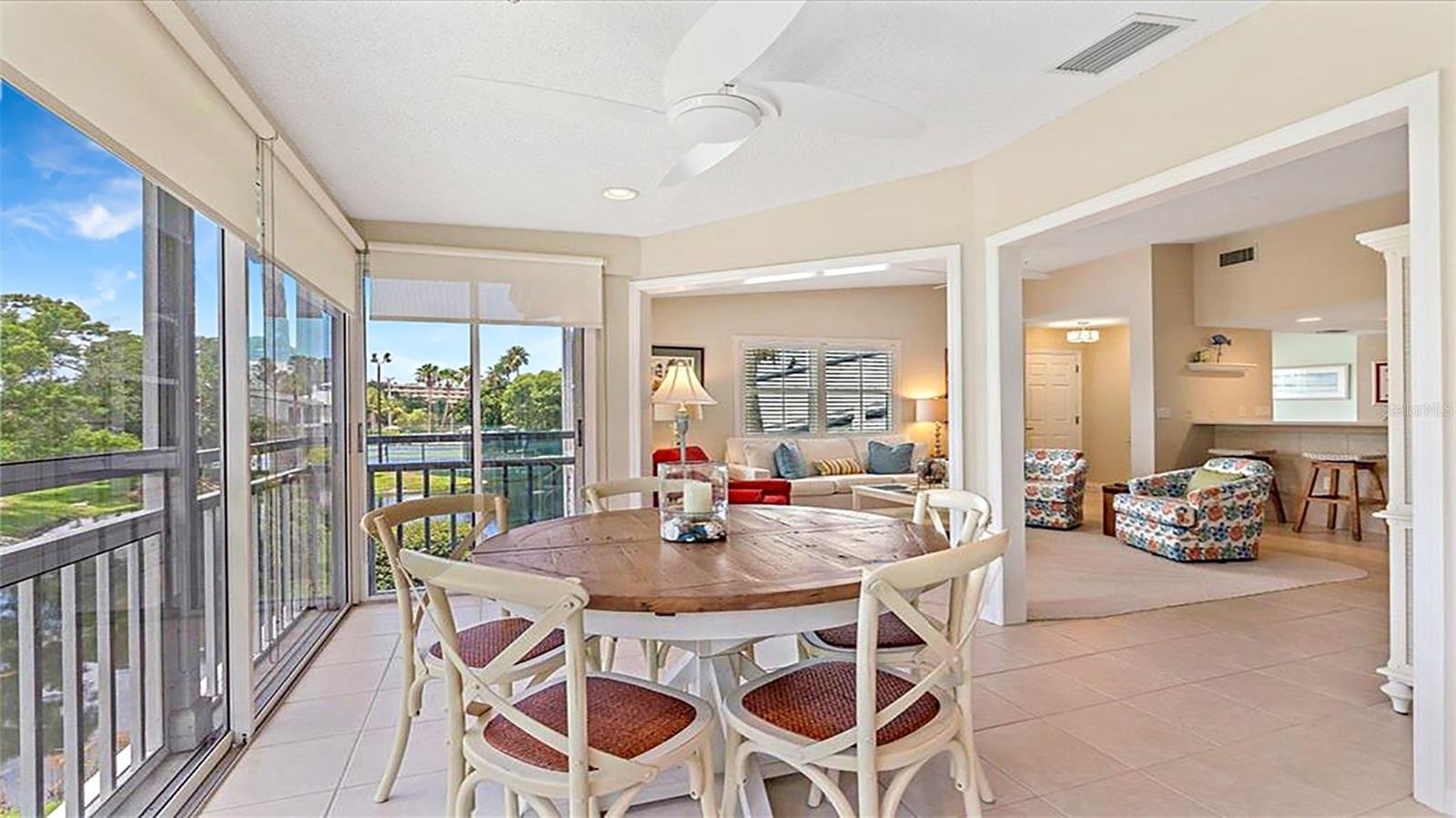 A4588730 Property Photo 2