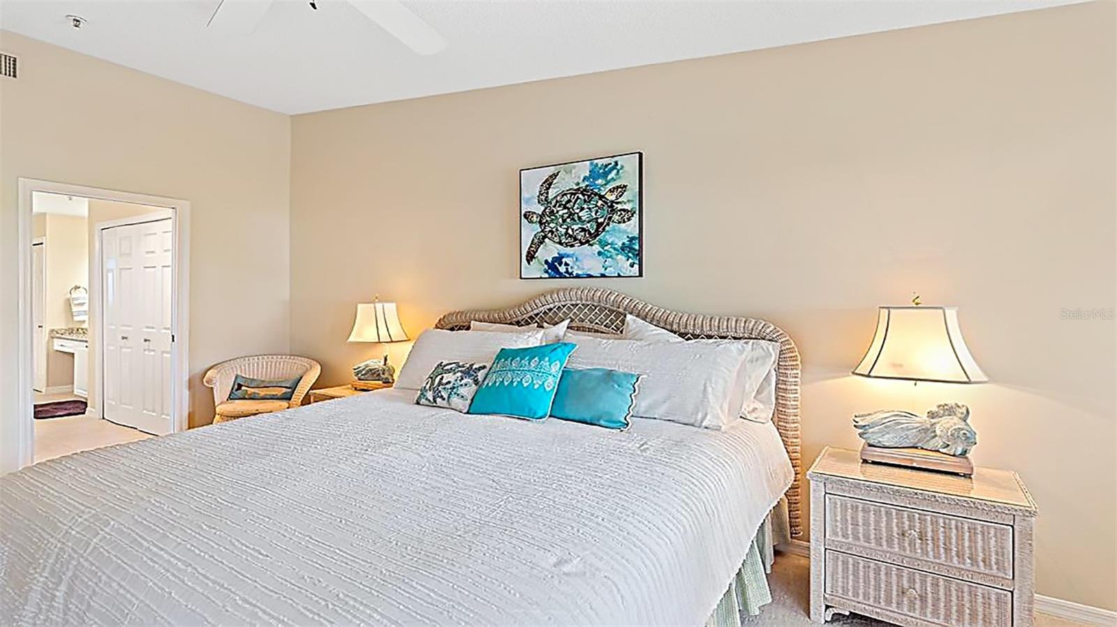 A4588730 Property Photo 13