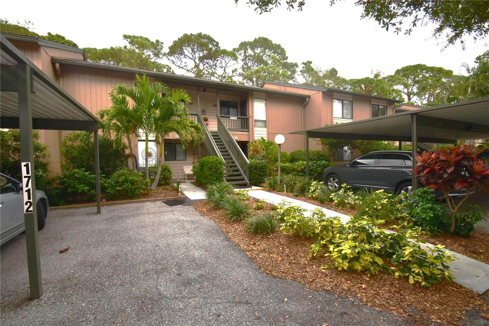 1712 GLENHOUSE DR #GL316 Property Photo 1