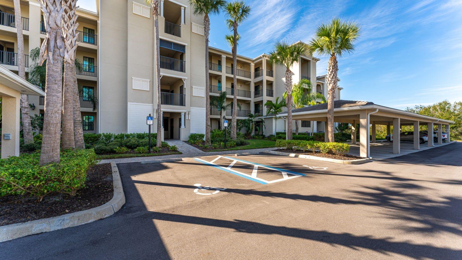 17510 Gawthrop Dr #105 Property Photo 3