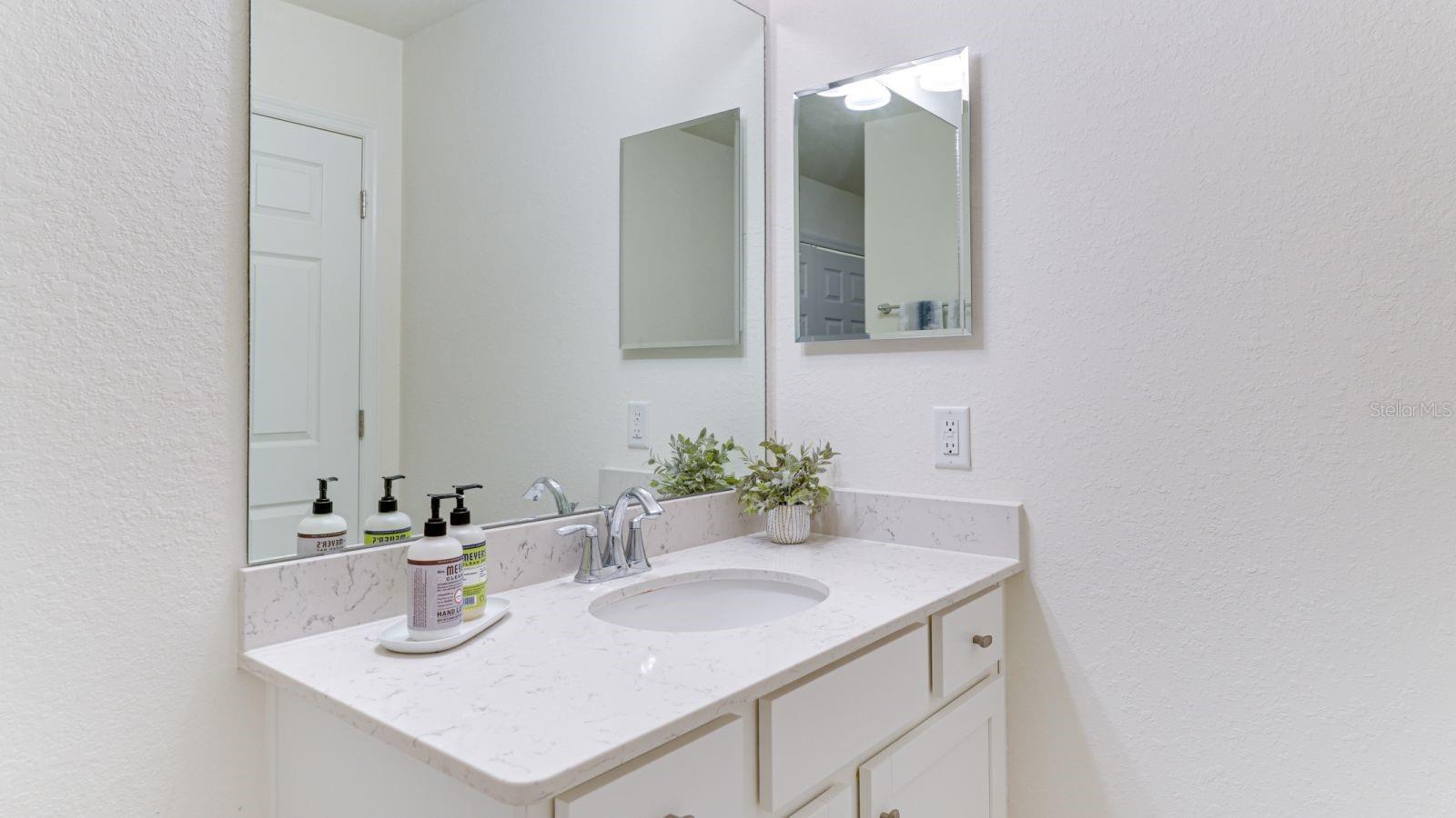 17510 Gawthrop Dr #105 Property Photo 21