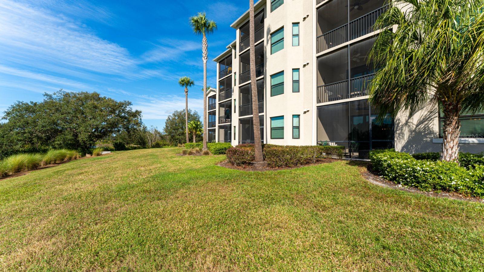 17510 Gawthrop Dr #105 Property Photo 29