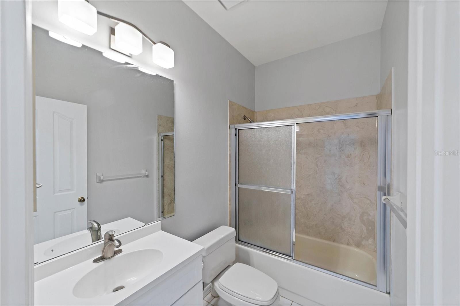 5424 Hampstead Heath #28 Property Photo 17