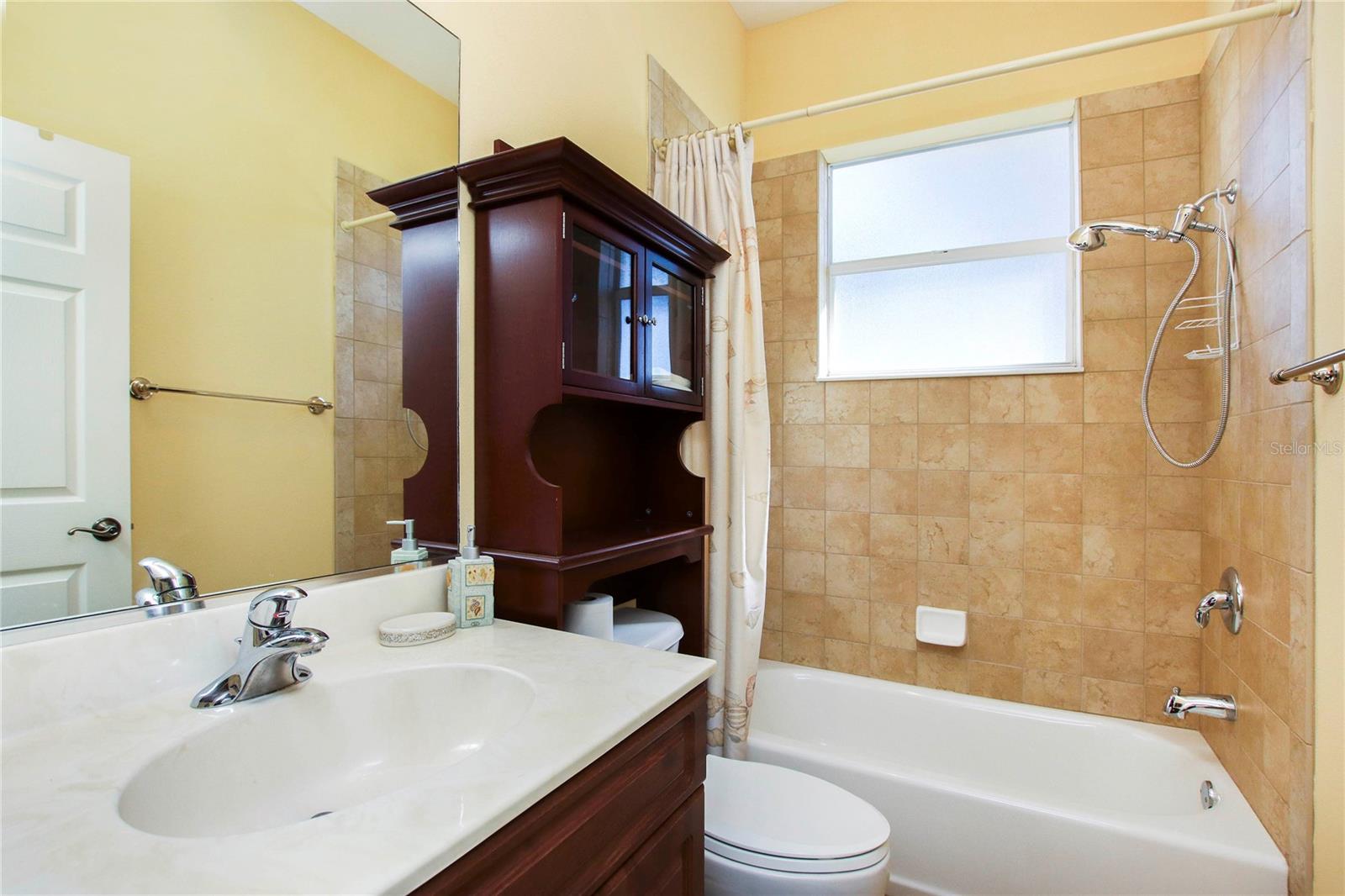 2525 Jasmine Way Property Photo 10