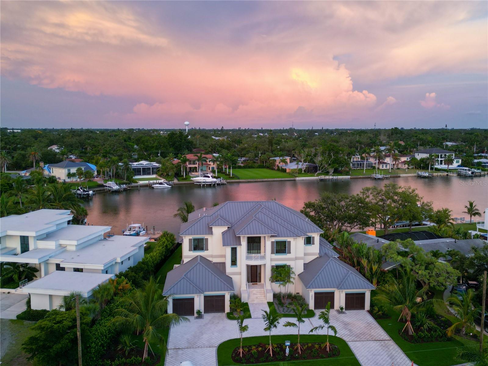3621 San Remo Ter Property Photo 2