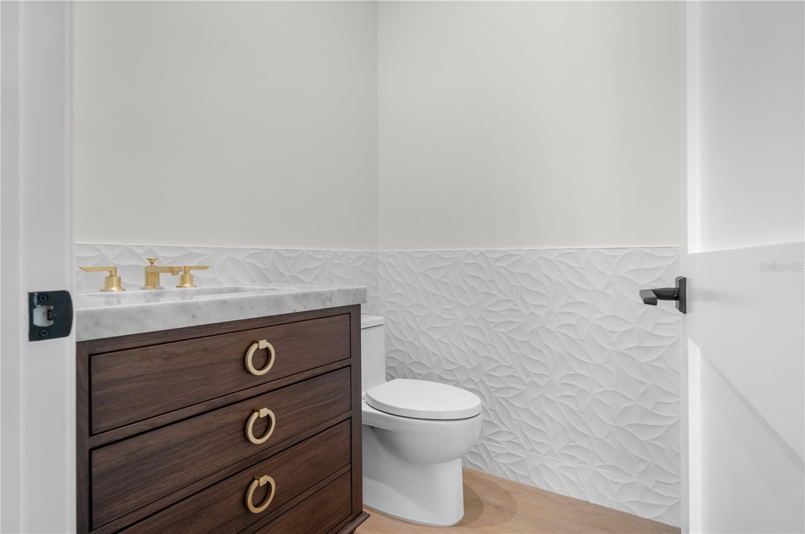 3621 San Remo Ter Property Photo 18