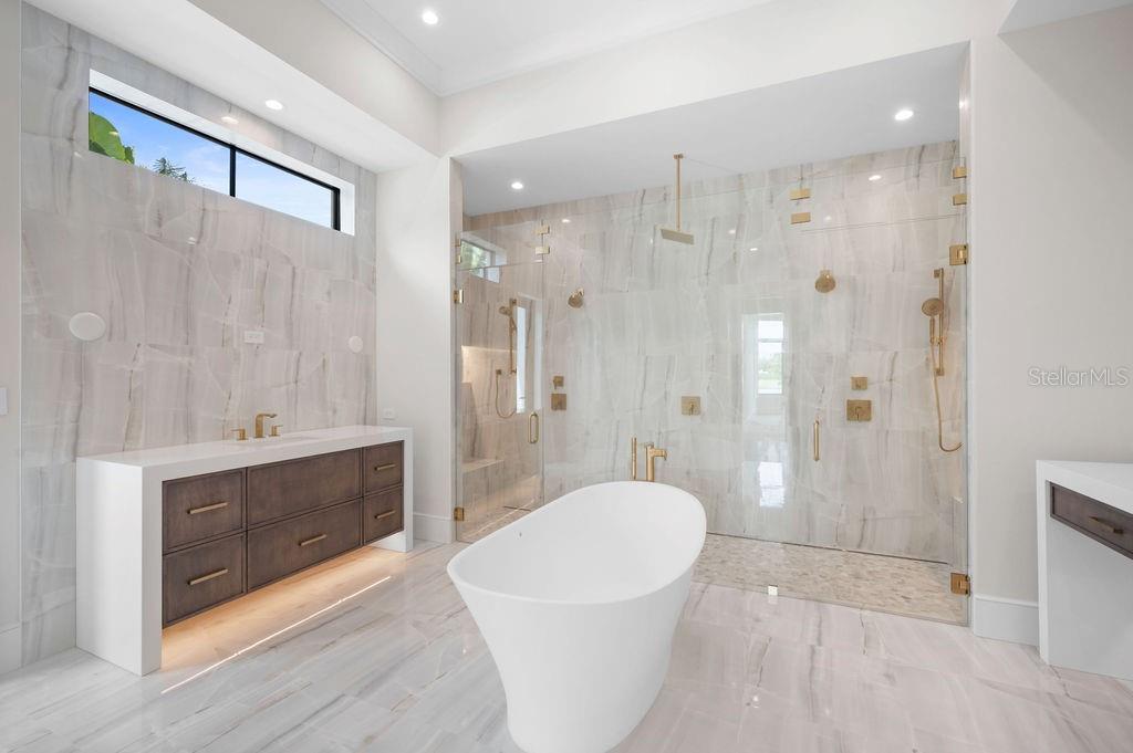 3621 San Remo Ter Property Photo 23