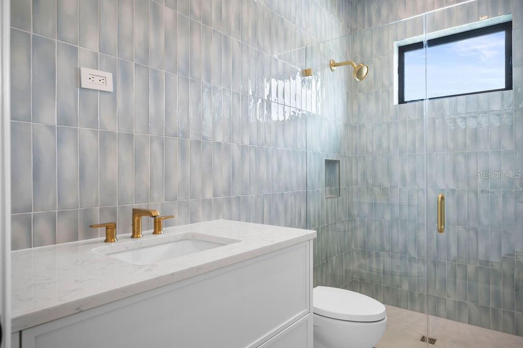 3621 San Remo Ter Property Photo 50