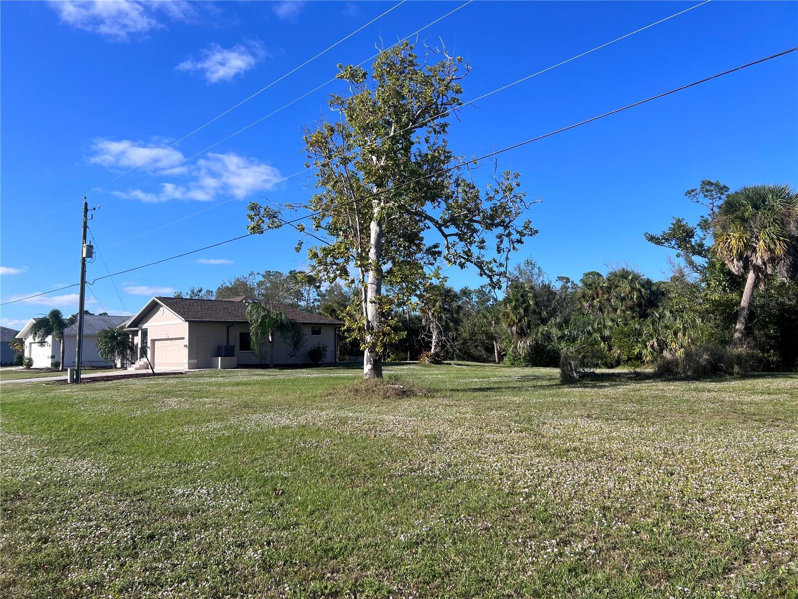 16819 Acapulco Rd Property Photo 5