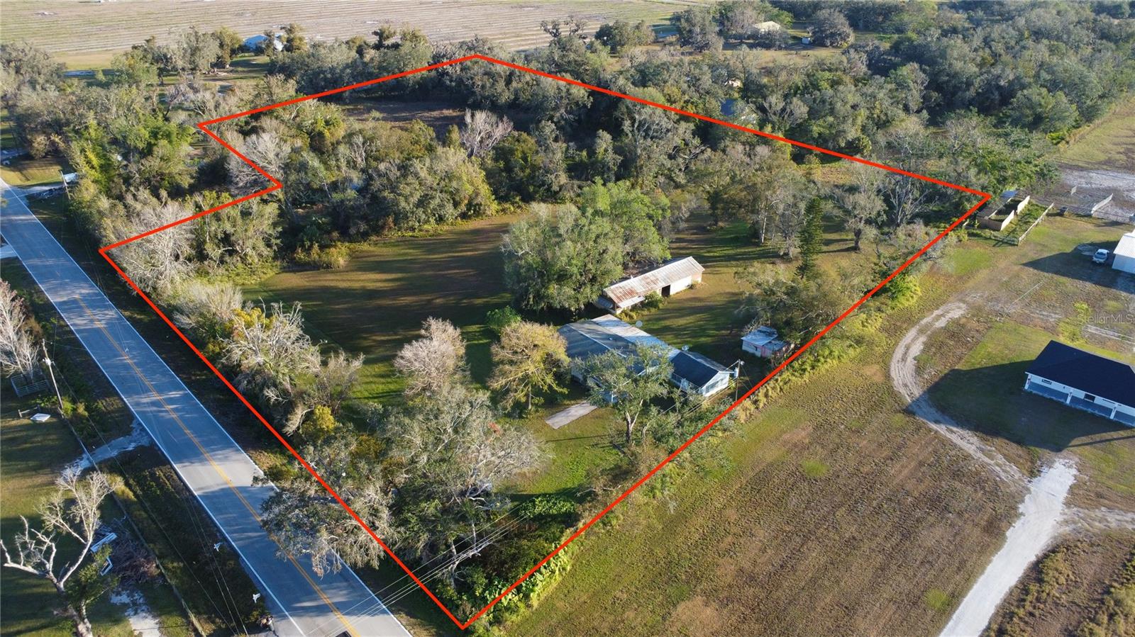 2990 Se Airport Rd Property Photo 12