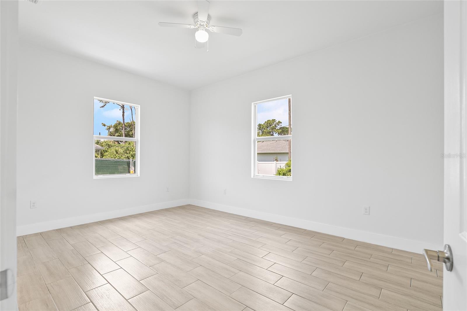 23246 Stelling Ave Property Photo 13