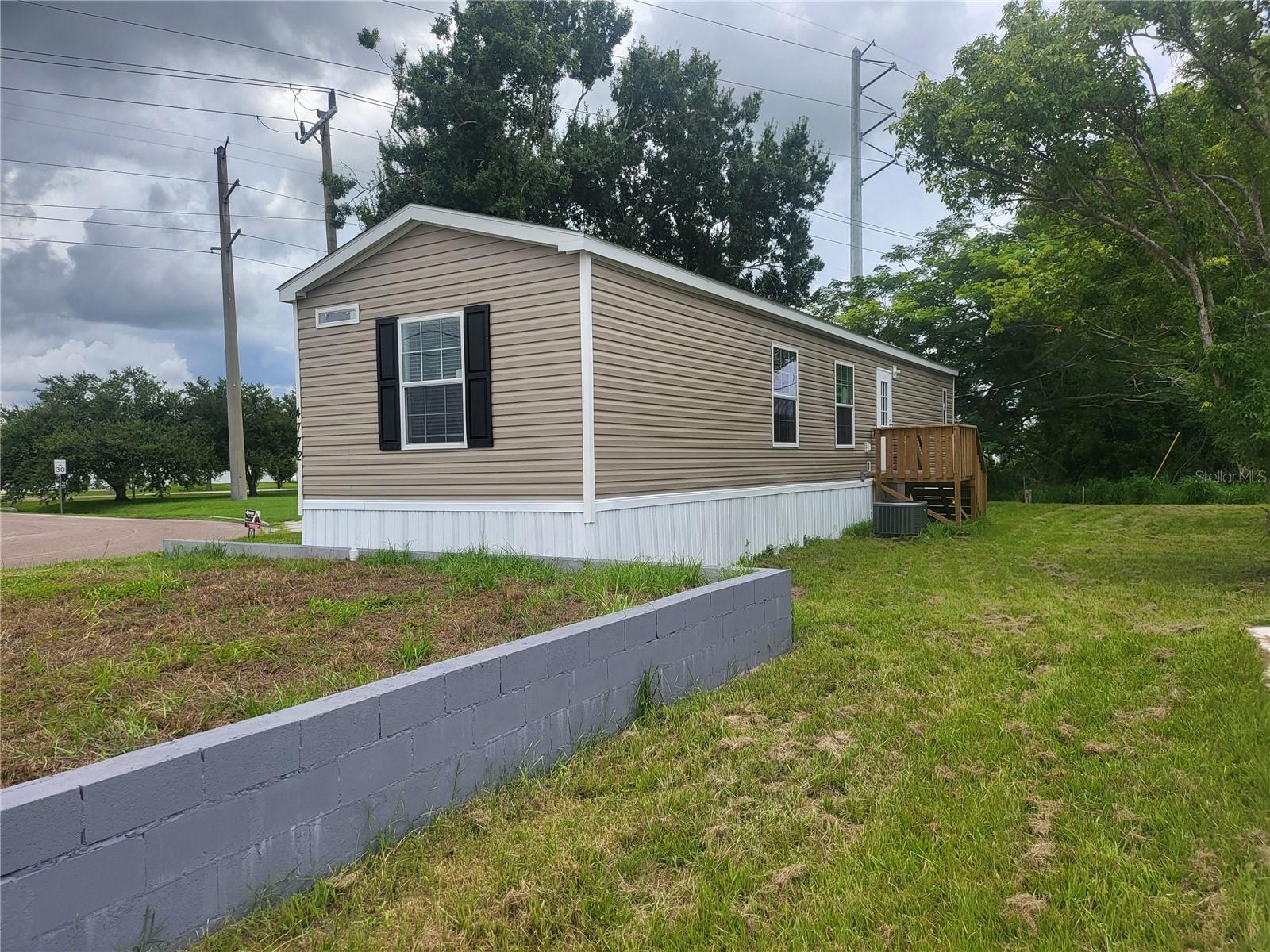 4772 Duncan Rd Property Photo 2