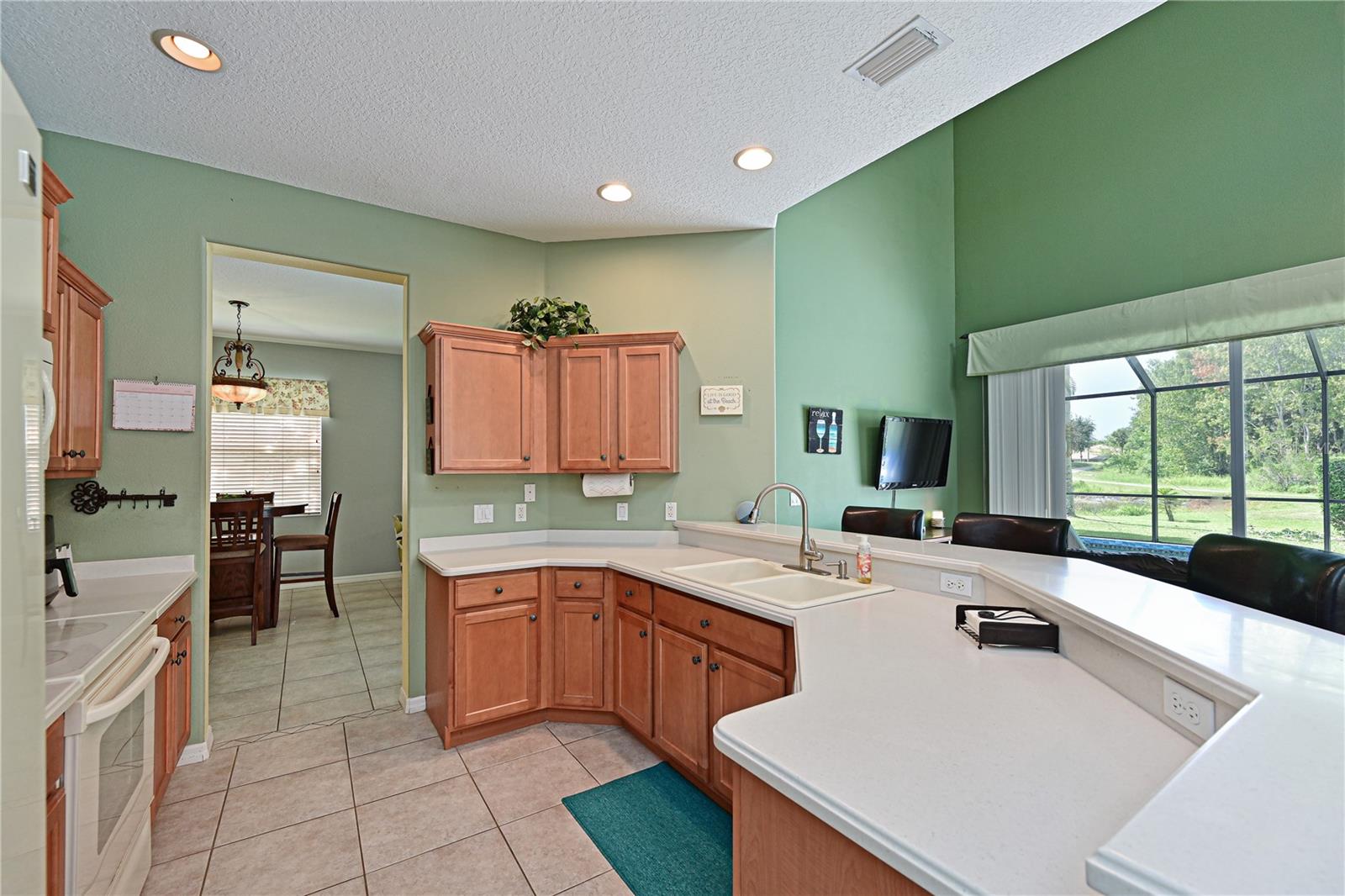 8108 Haven Harbour Way Property Photo 12