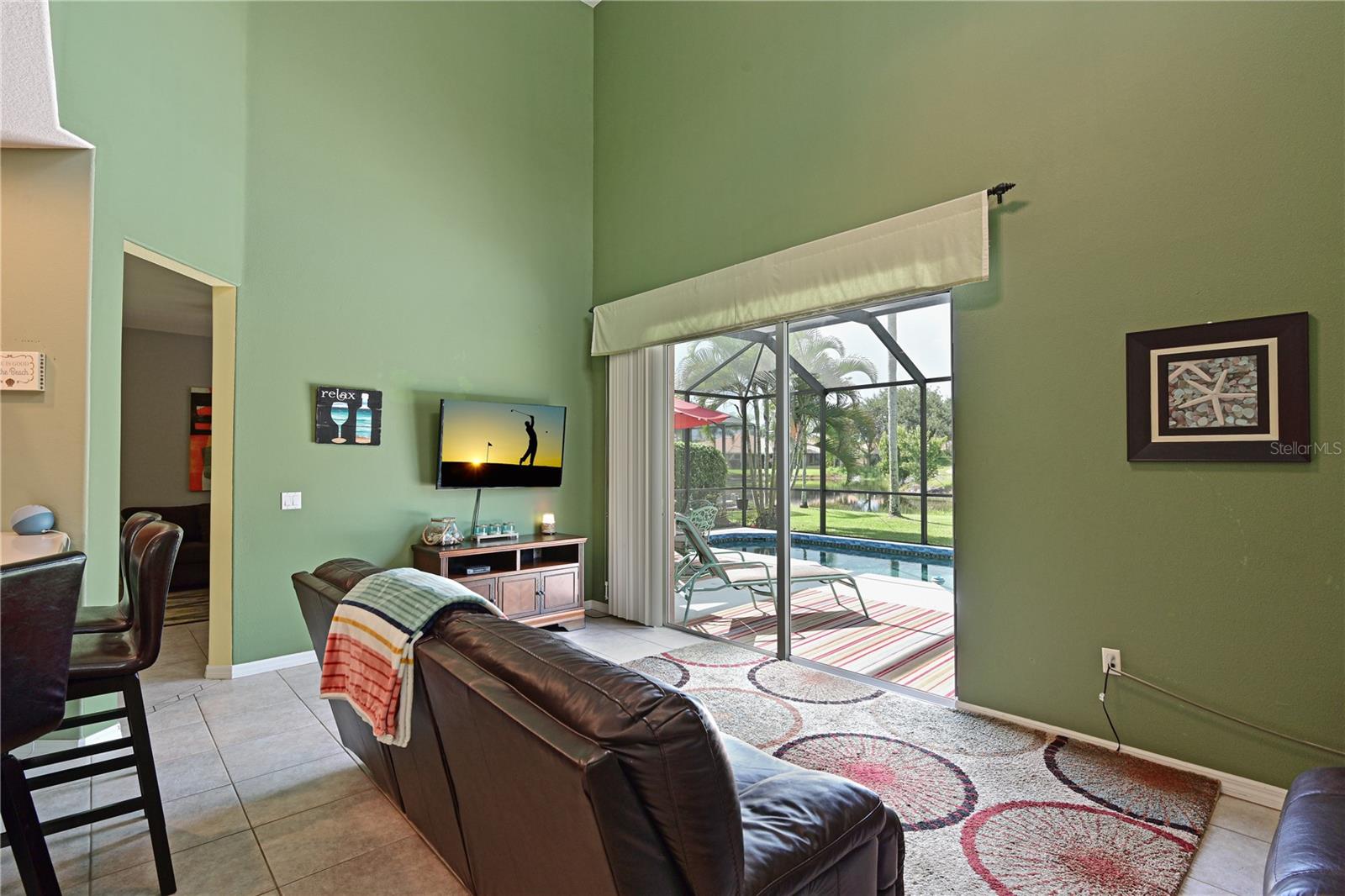 8108 Haven Harbour Way Property Photo 16