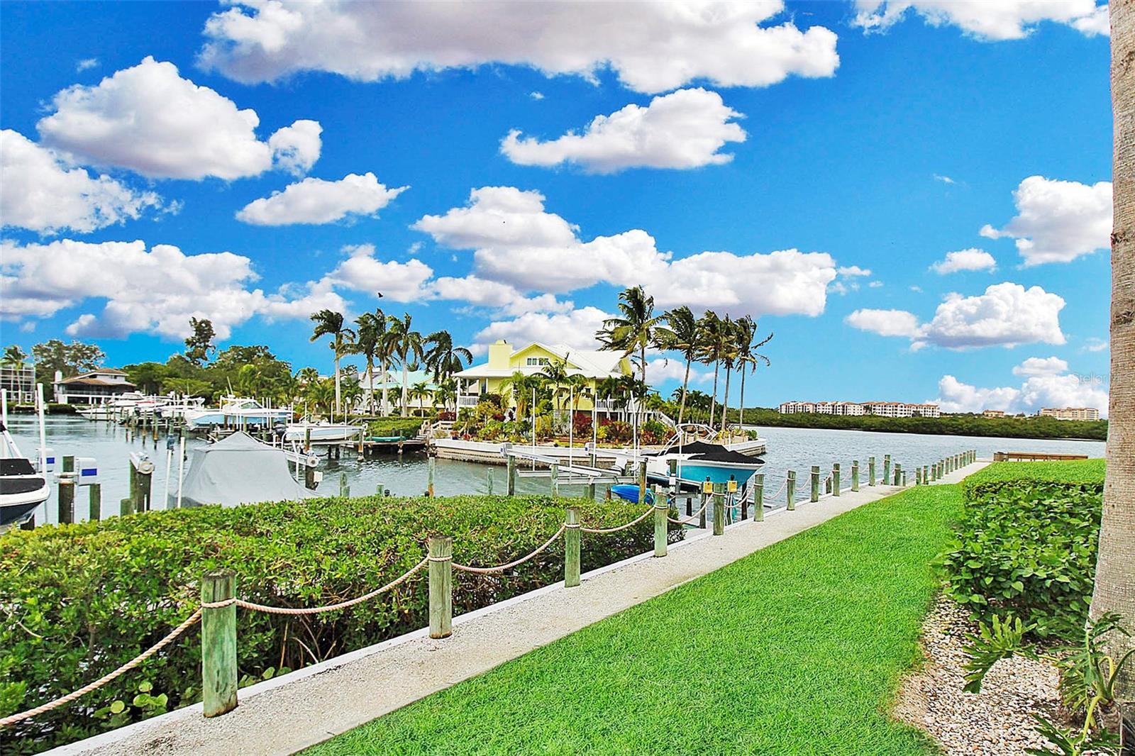 1343 Siesta Bayside Dr #1343-c Property Photo 5