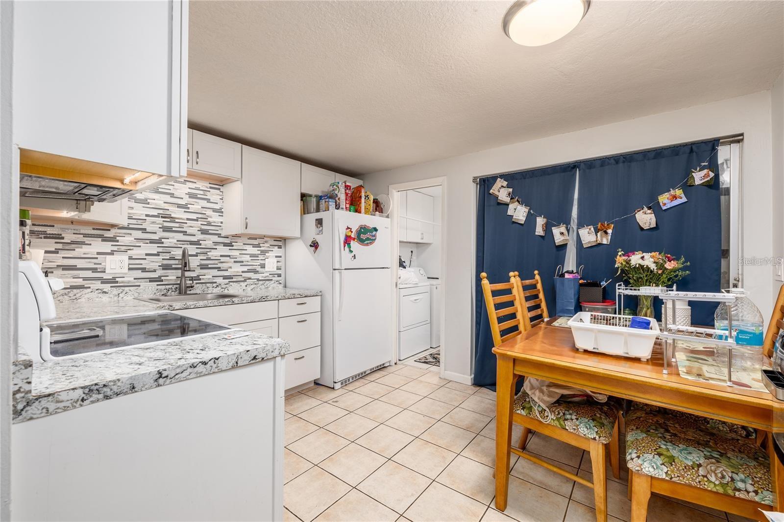 552 Briarwood Rd Property Photo 4