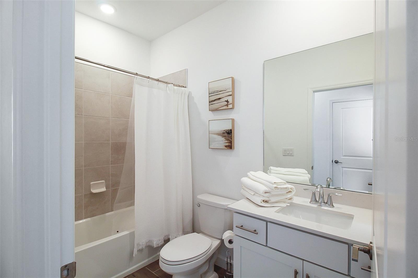 5236 Blue Crush St Property Photo 9