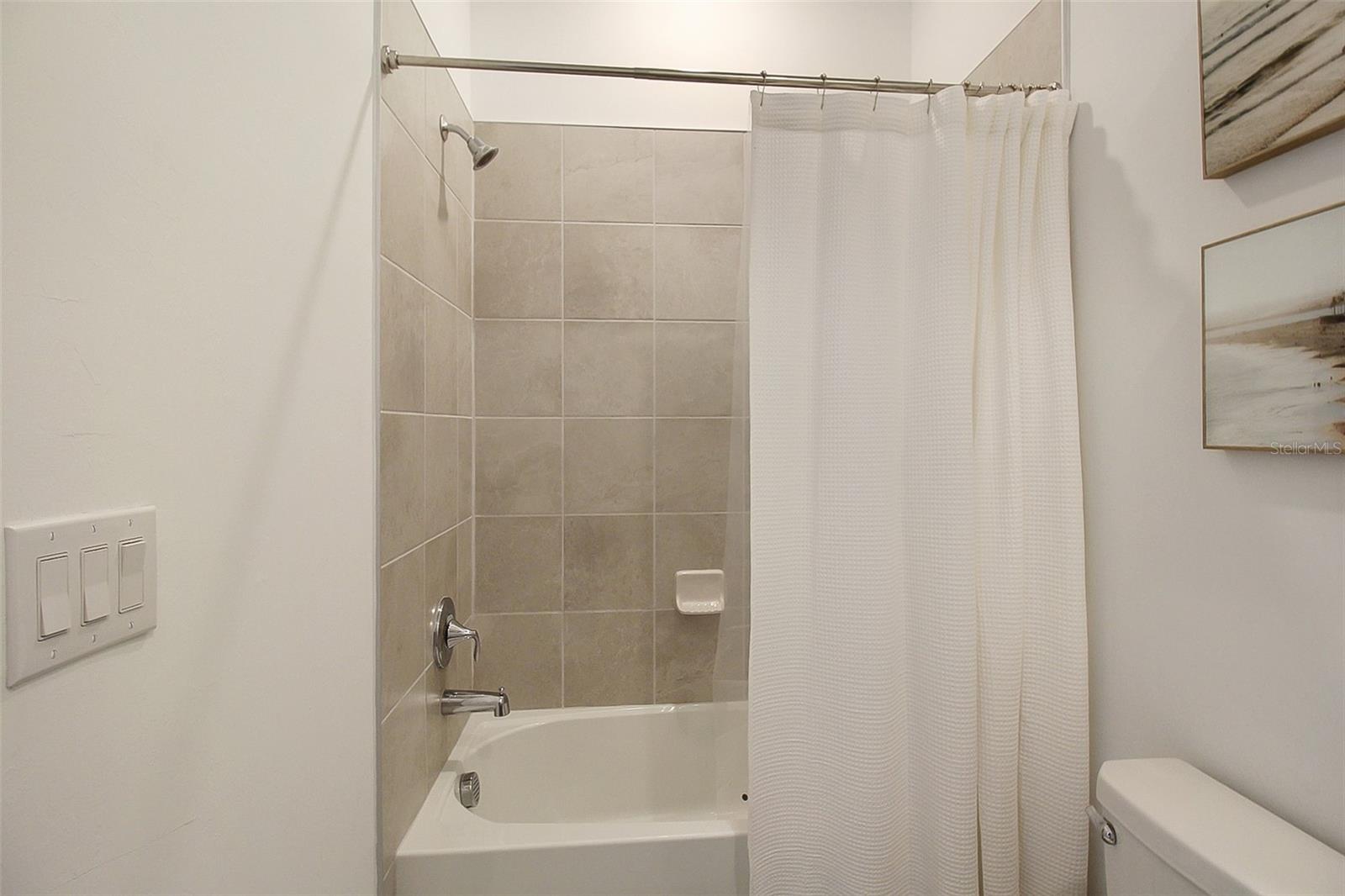 5236 Blue Crush St Property Photo 10
