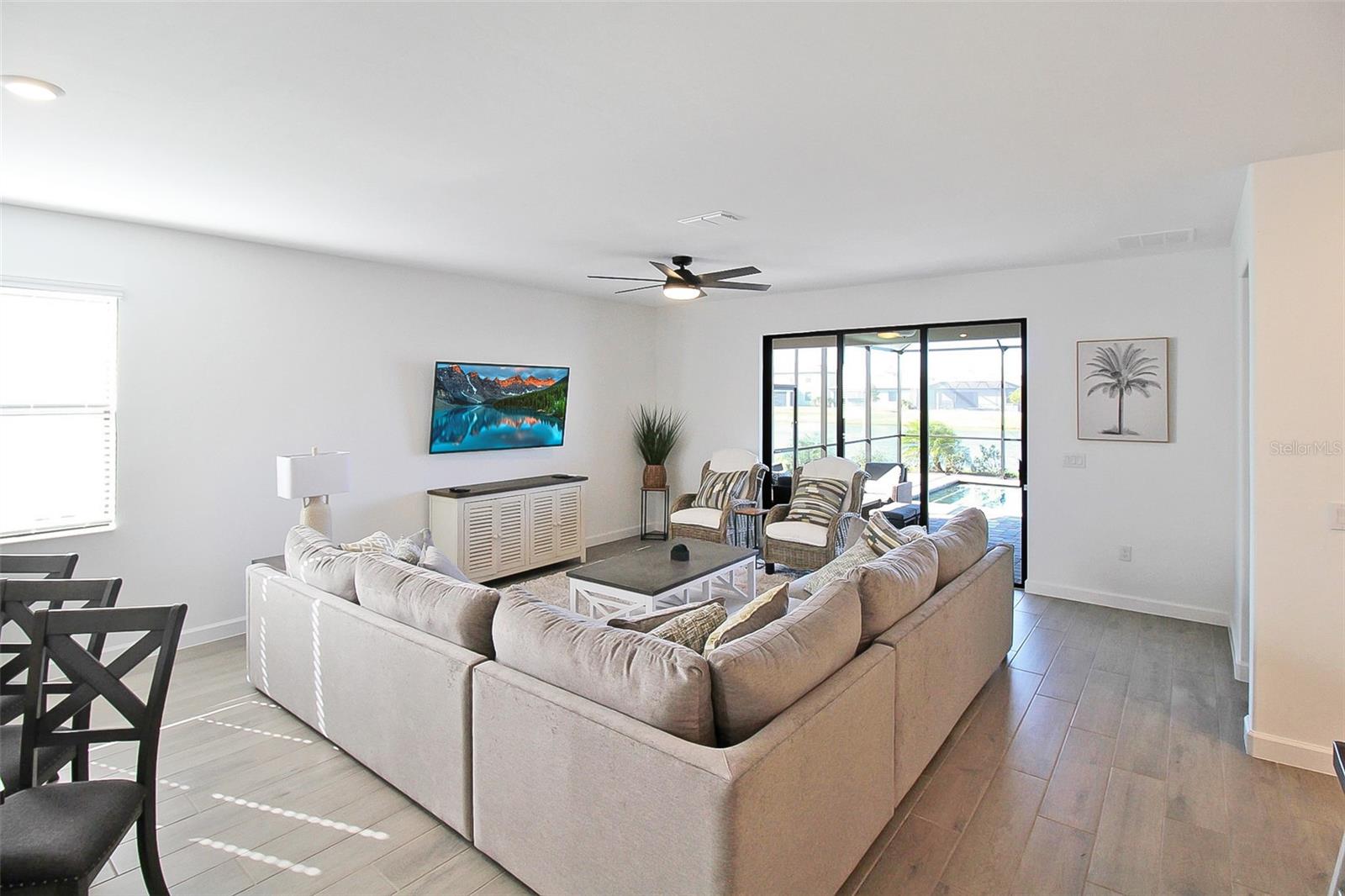 5236 Blue Crush St Property Photo 16