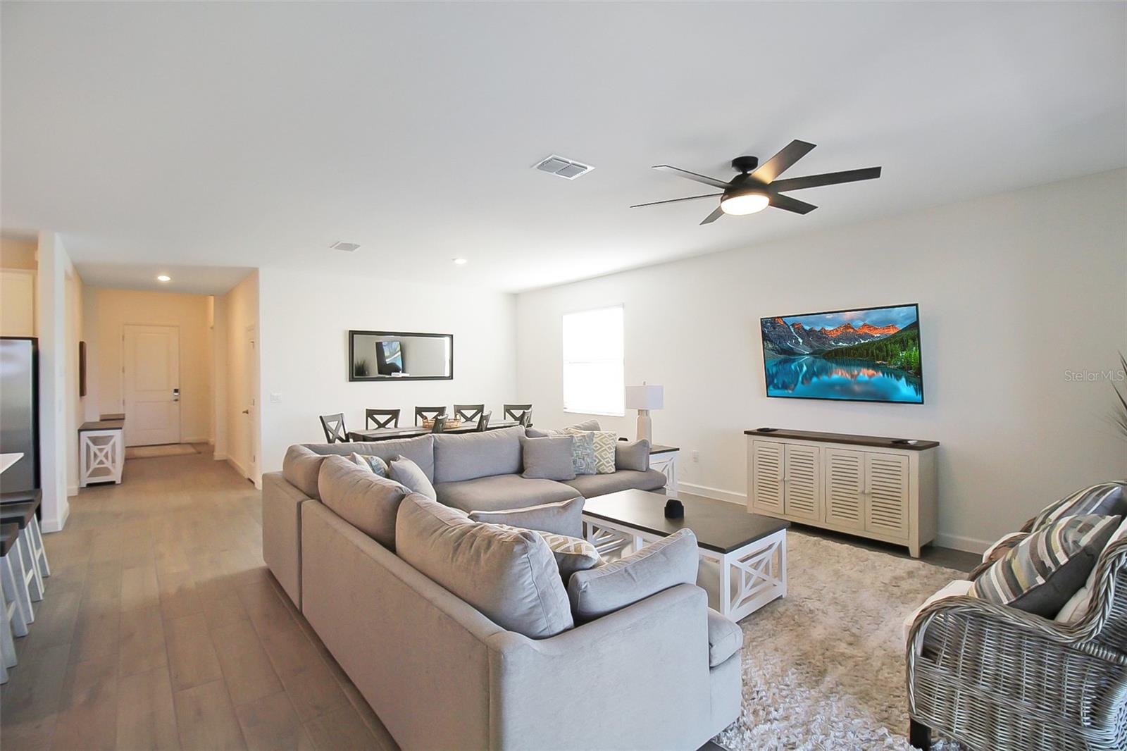 5236 Blue Crush St Property Photo 27