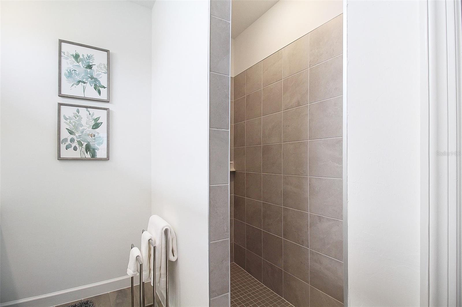 5236 Blue Crush St Property Photo 40