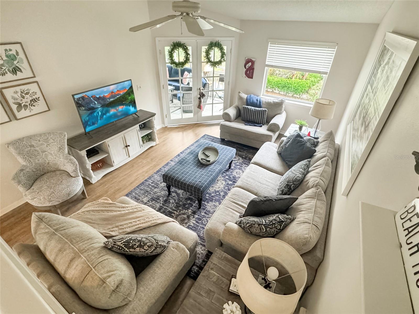 1350 Siesta Bayside Dr #1350-b Property Photo 3