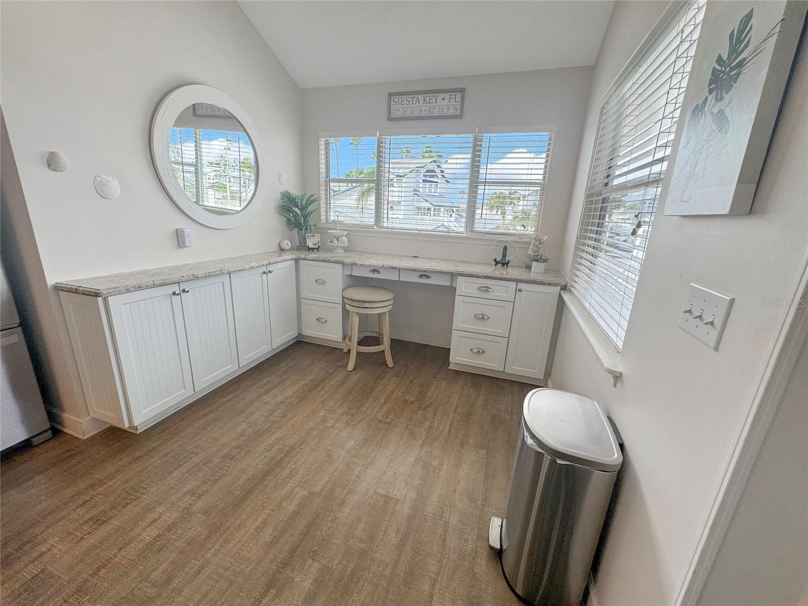 1350 Siesta Bayside Dr #1350-b Property Photo 10