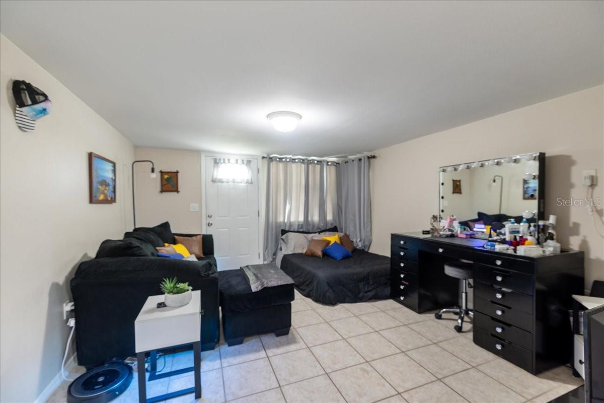 307 Winfield Way Property Photo 34