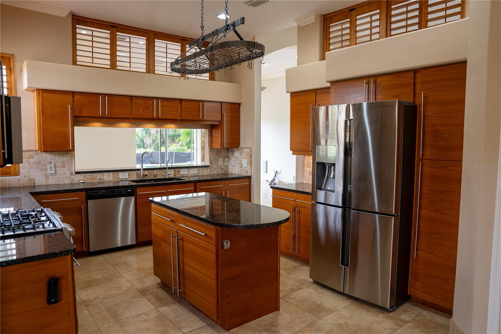 326 Saint George Ct #14 Property Photo 14
