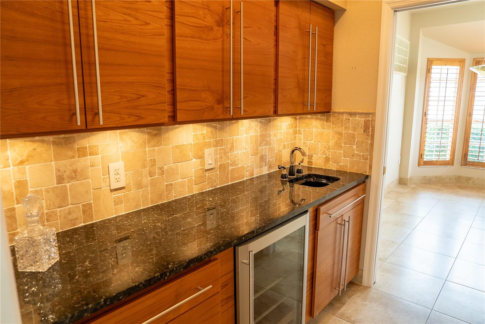 326 Saint George Ct #14 Property Photo 16