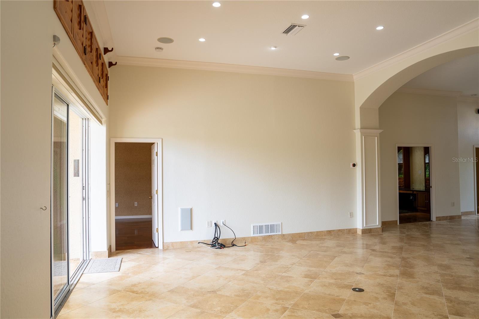 326 Saint George Ct #14 Property Photo 19