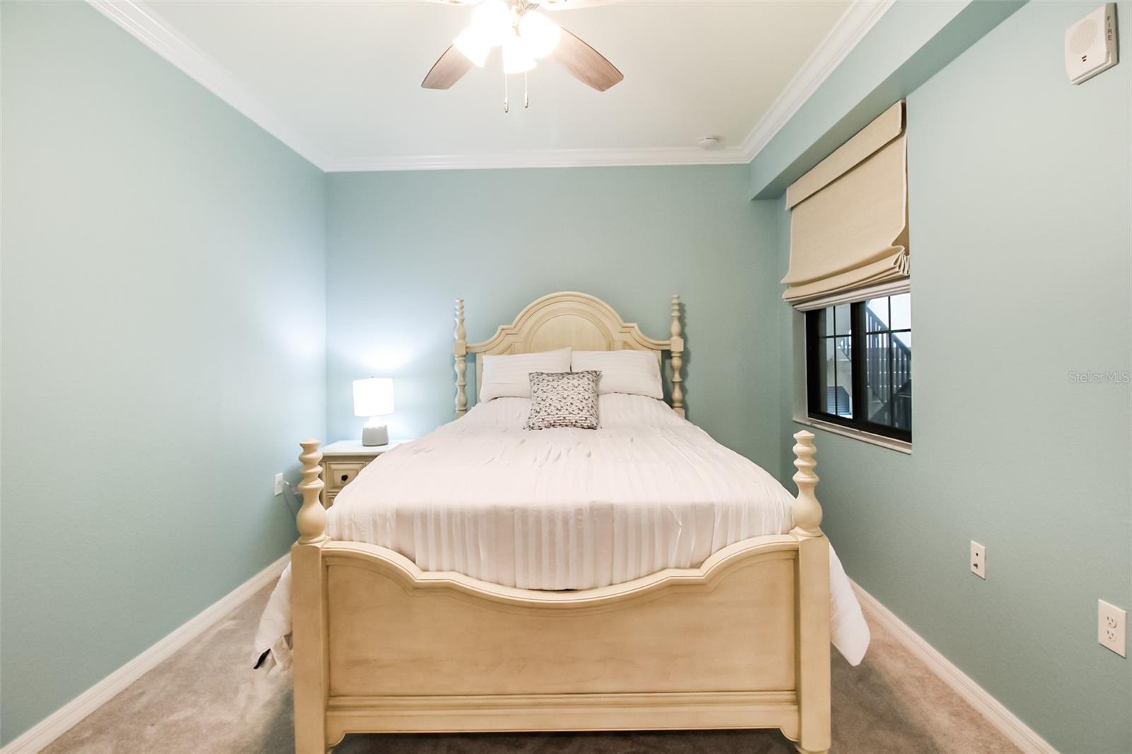 17810 Gawthrop Dr #207 Property Photo 9