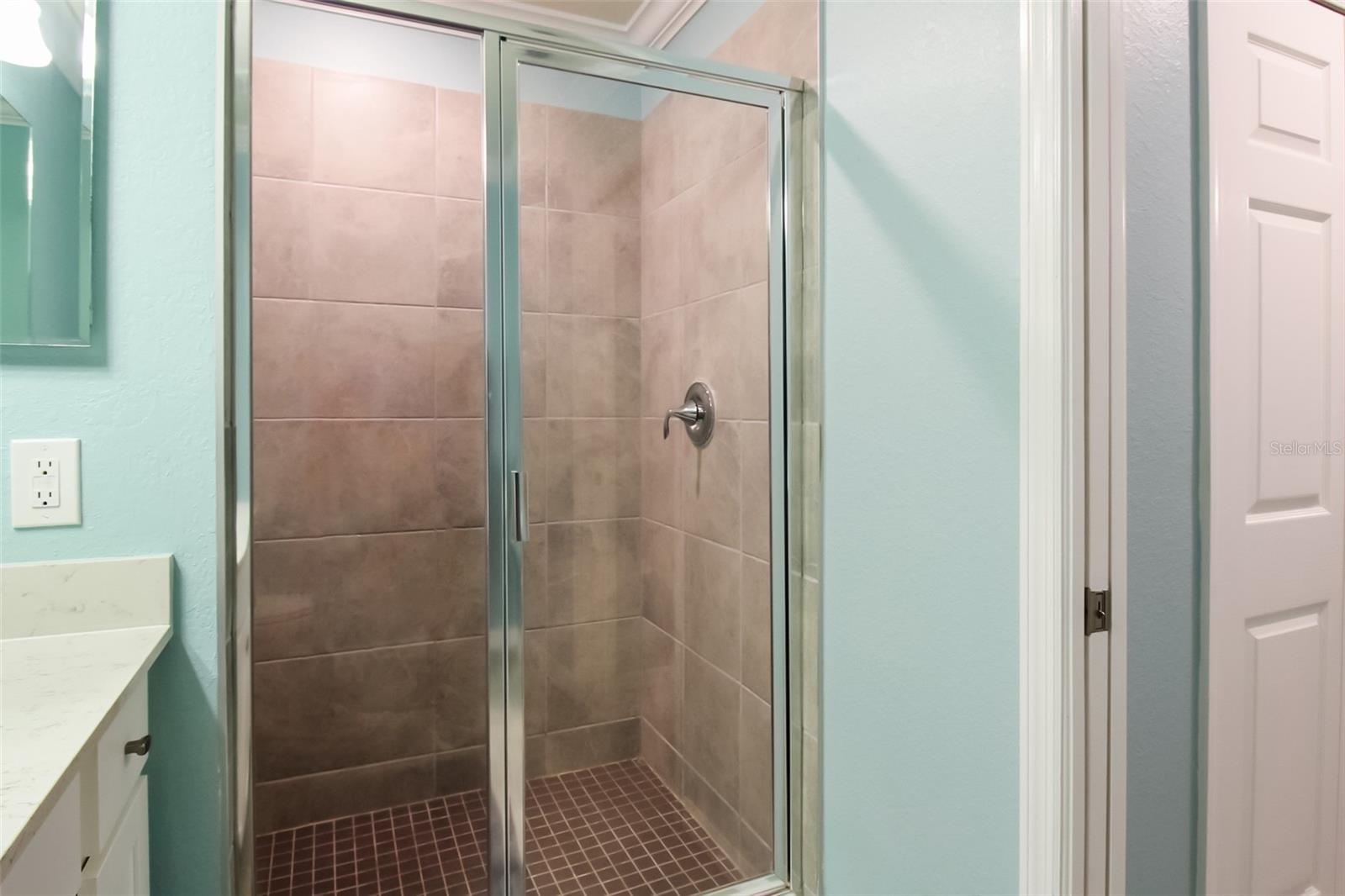 17810 Gawthrop Dr #207 Property Photo 15