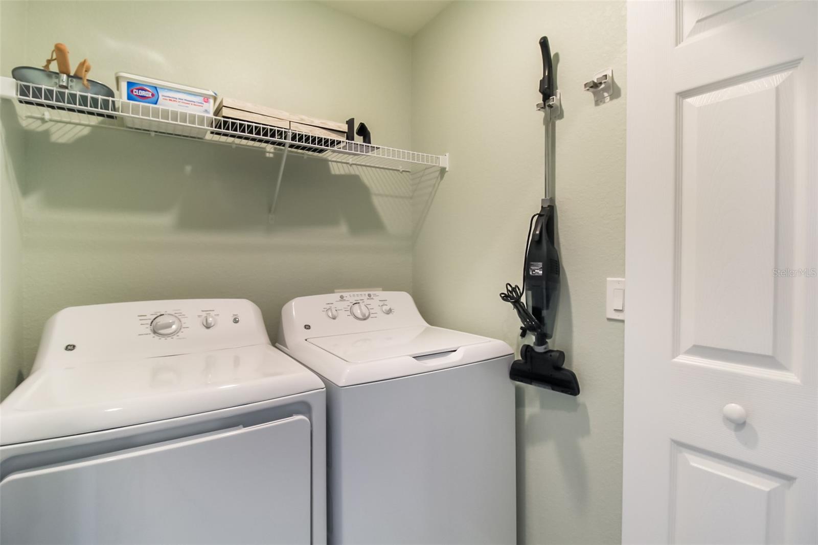 17810 Gawthrop Dr #207 Property Photo 23