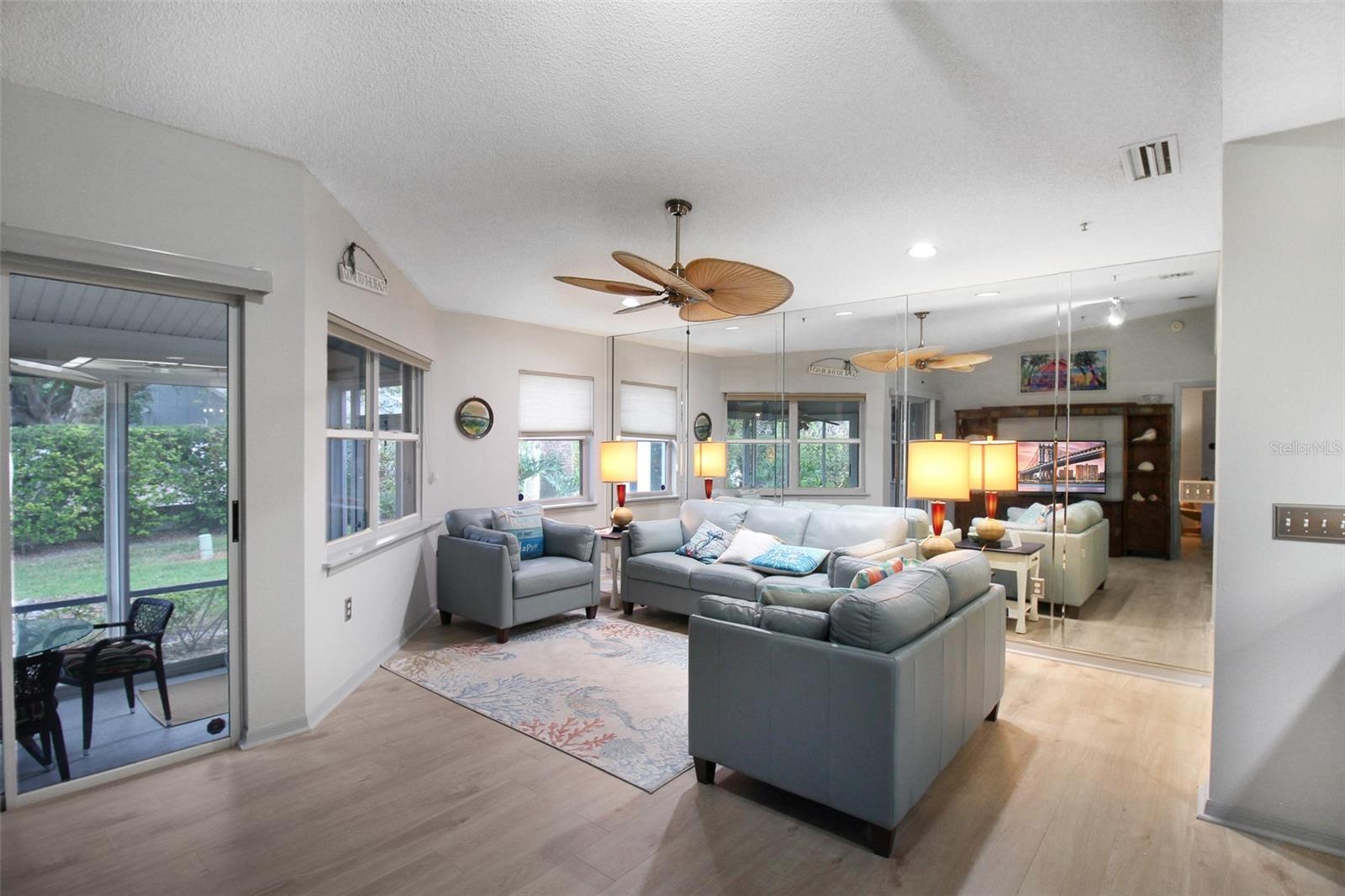 1219 Siesta Bayside Dr #1219-c Property Photo 12