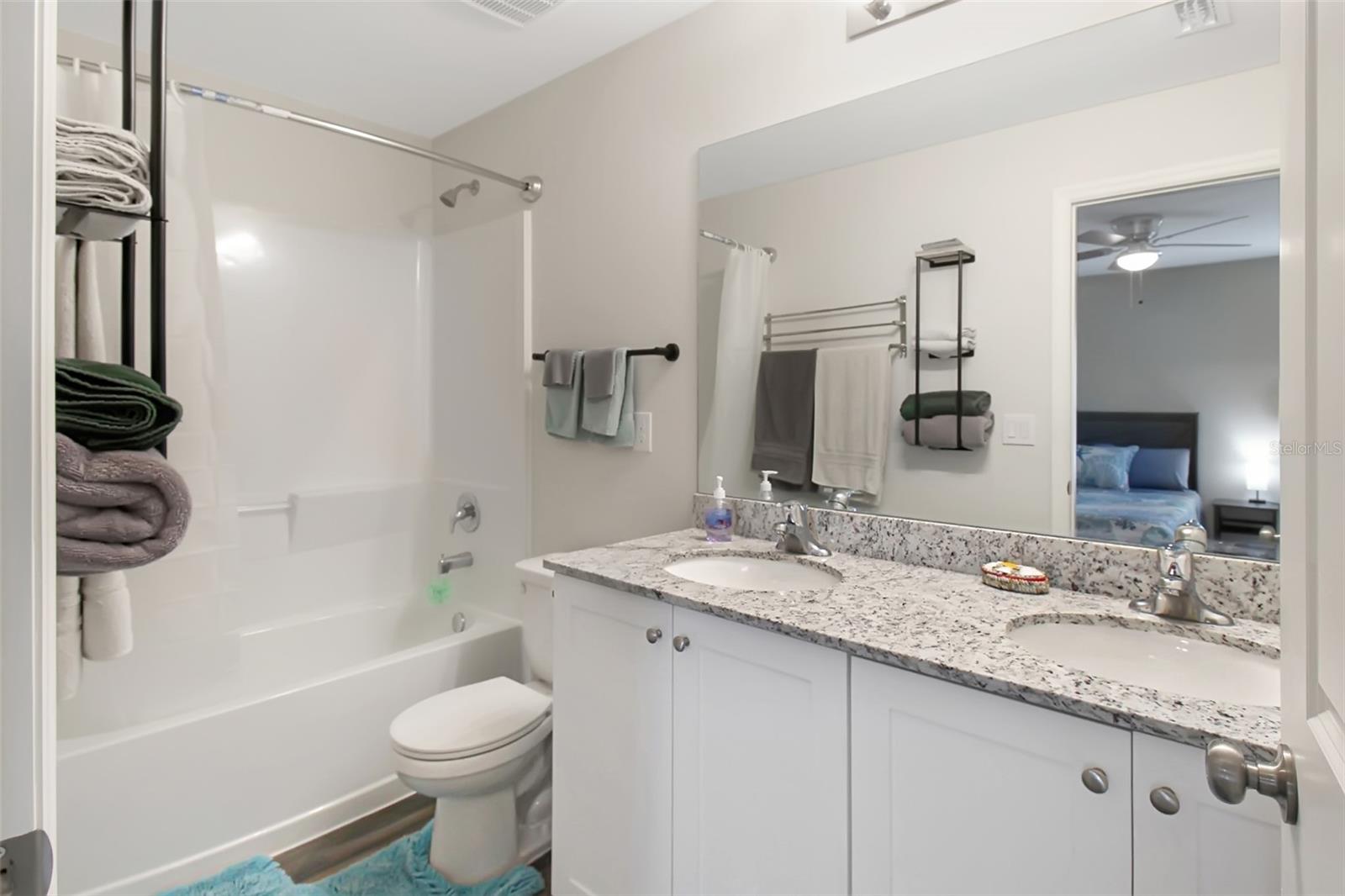 3084 Sudbury St Property Photo 21
