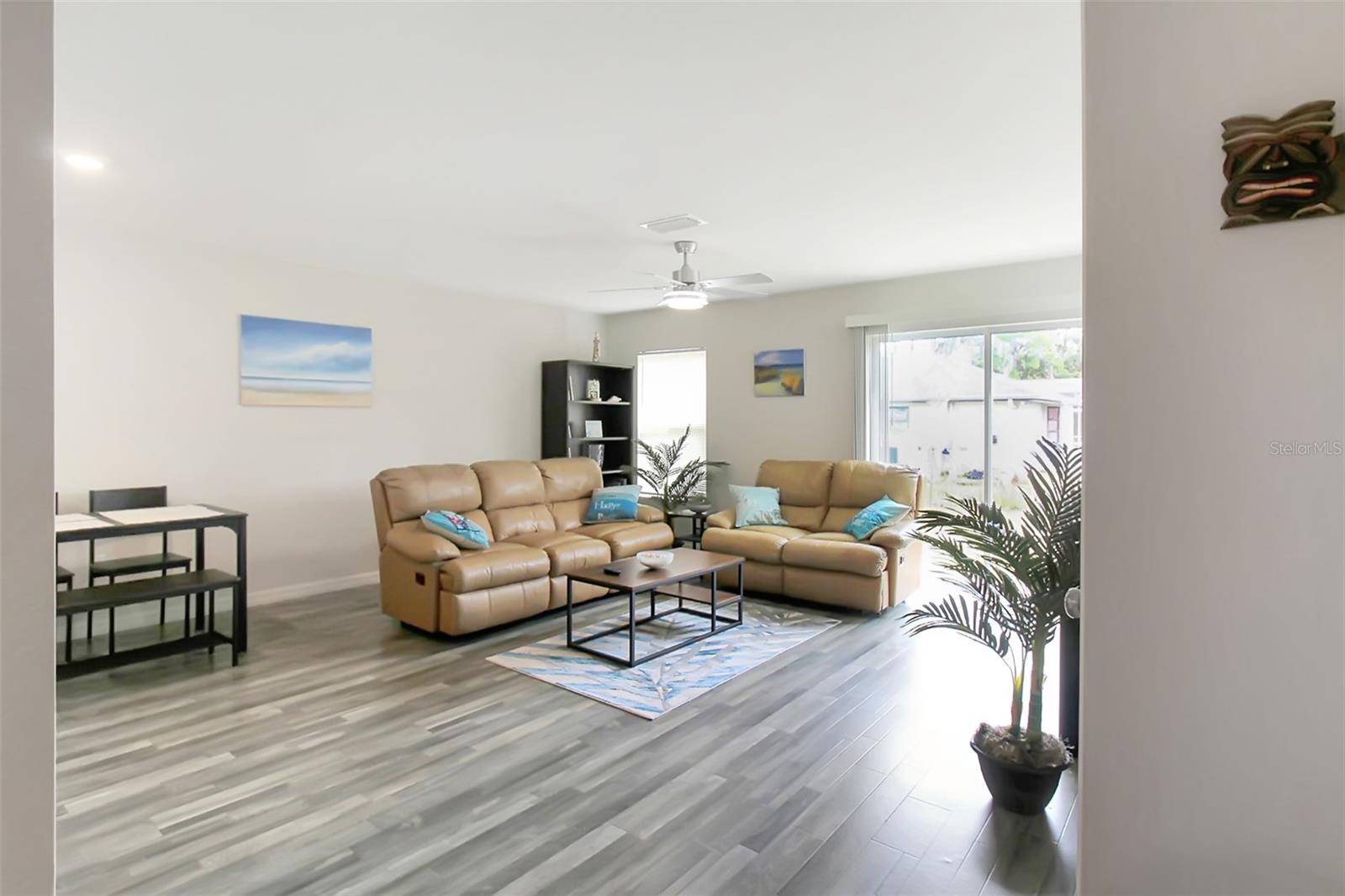 3084 Sudbury St Property Photo 24