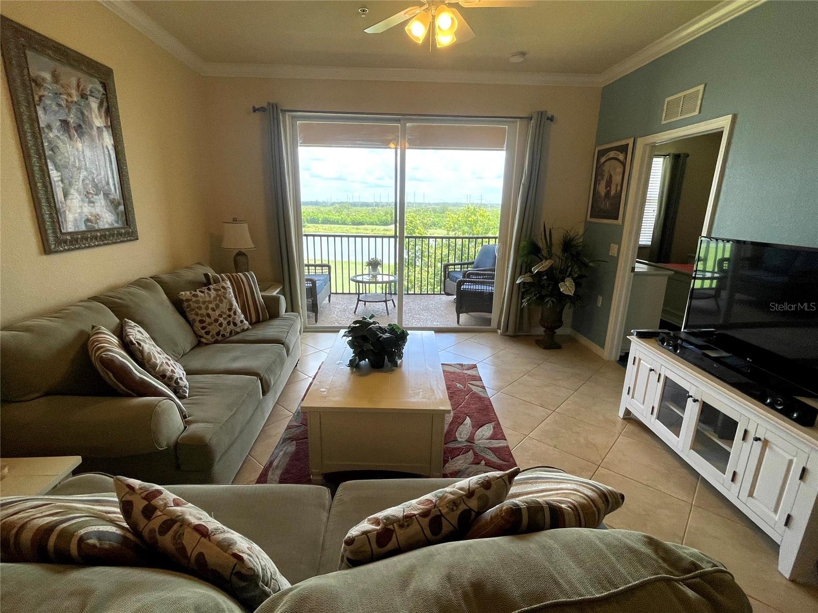 8205 Grand Estuary Trl #404 Property Photo 9