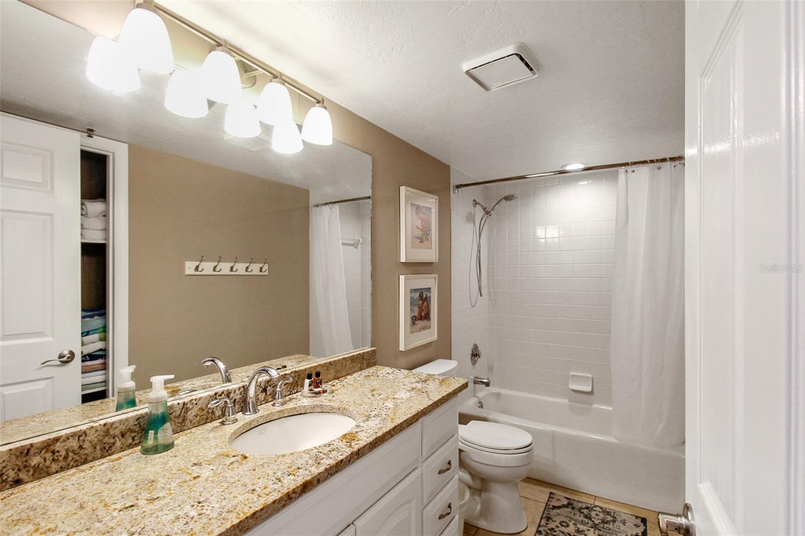 1366 Siesta Bayside Dr #1366-f Property Photo 25